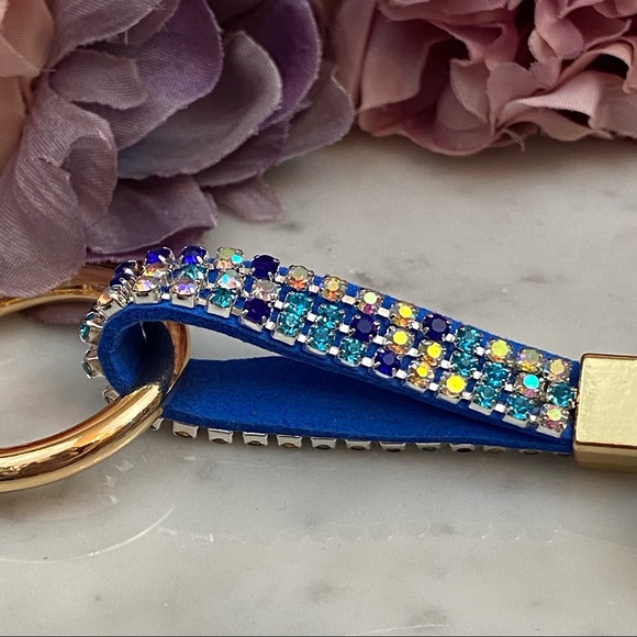 Chic Multicolor Blue Crystal & Leather Mickey Mouse Keychain - Picture 11 of 14